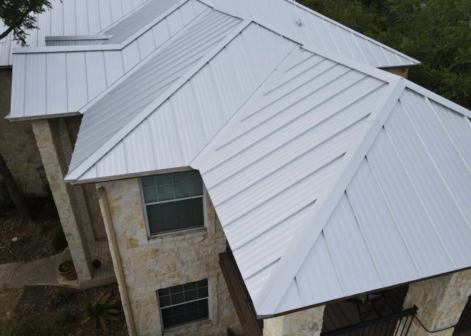 Roof Ventilation in Westgate, FL